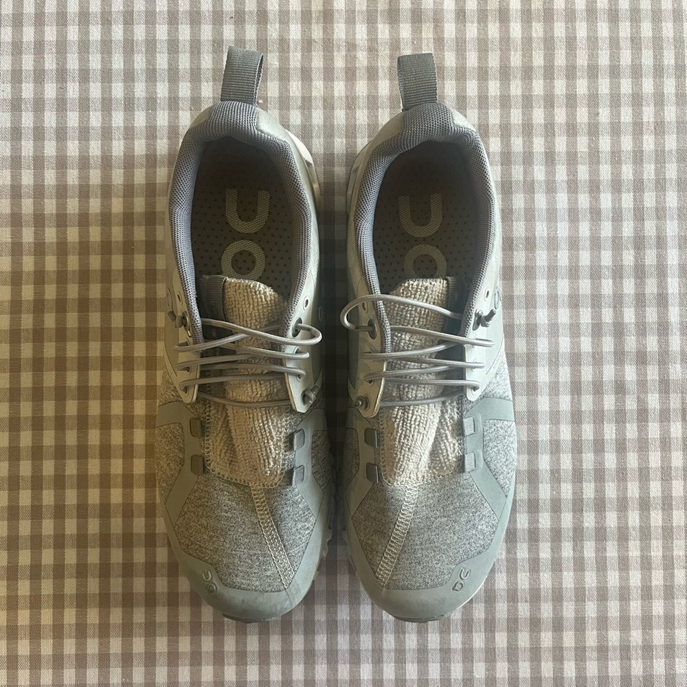 Cloud 6 Women’s Sneakers - Picture 2 of 3